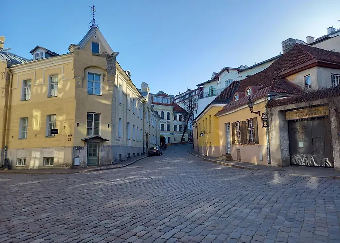 Old Town Charm Tln